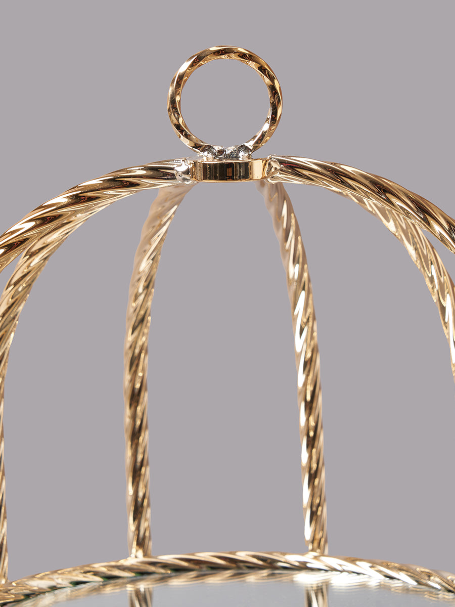 Tiered Twine Tranquility