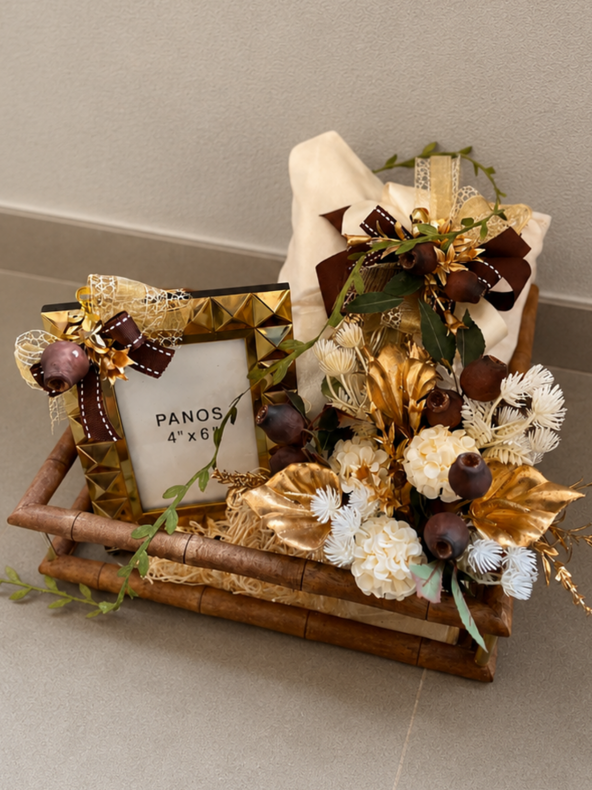 TIMELESS TREASURES HAMPER