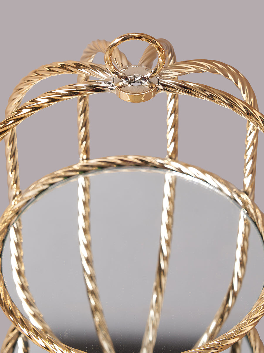 Tiered Twine Tranquility