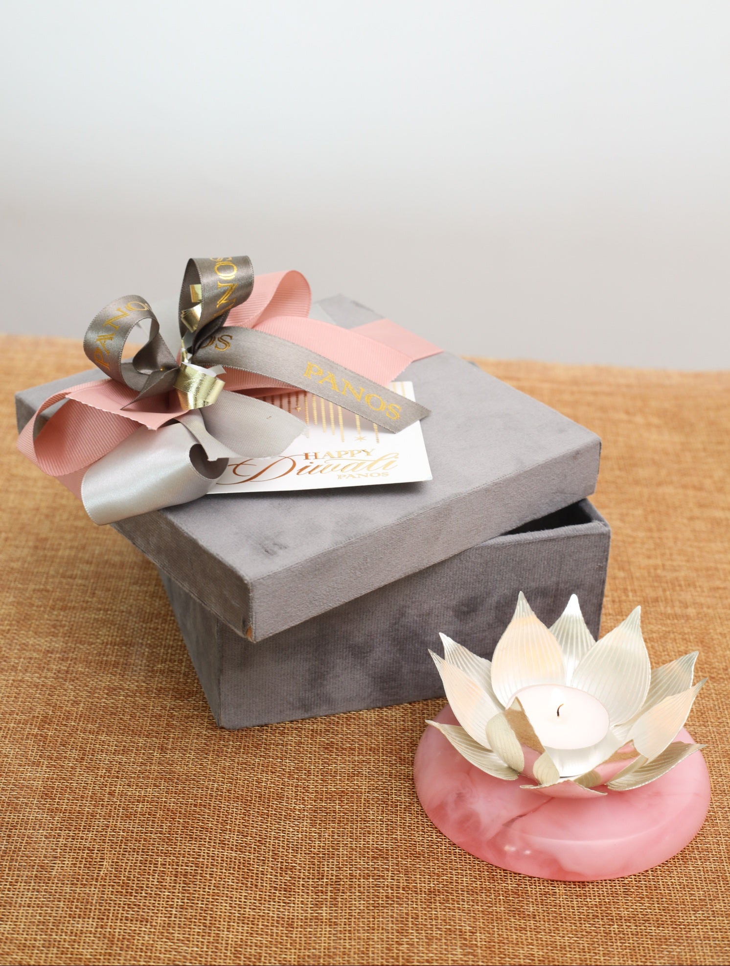 GOLDEN GRACE HAMPER